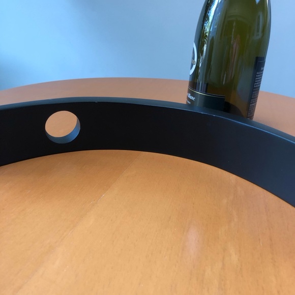 Freestanding bottle holder & wine glasses - Picture 8 of 10